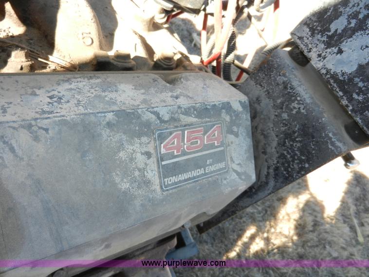 image for item AB9748 (2) Chevrolet 454 Tonawanda propane engine