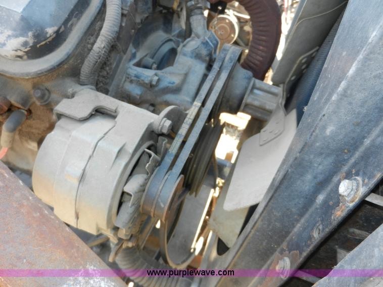 image for item AB9748 (2) Chevrolet 454 Tonawanda propane engine