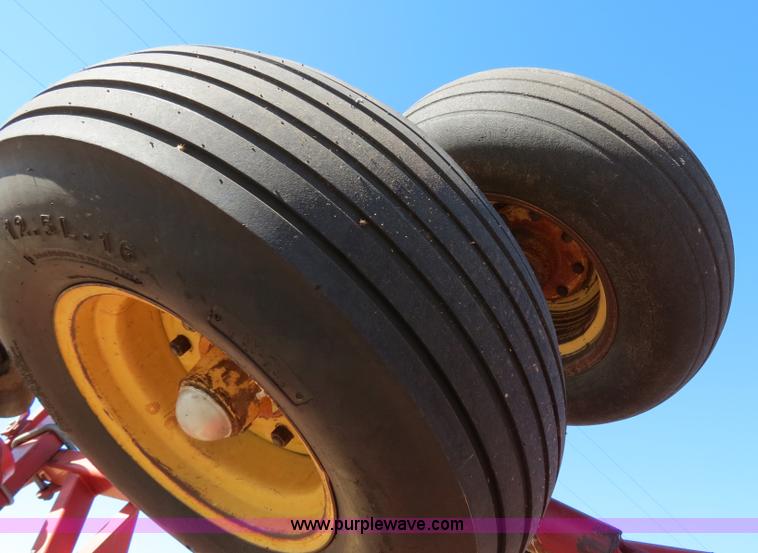 image for item B4558 Krause 2490NR 29' heavy duty flex wing tandem disk