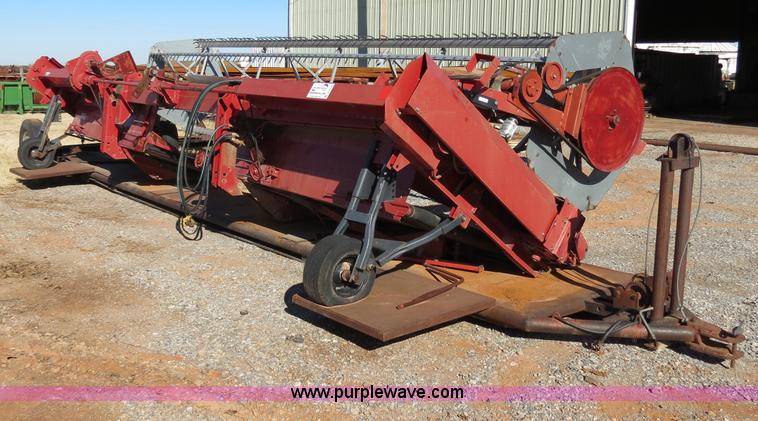 image for item B4559 Hesston 21' draper head platform