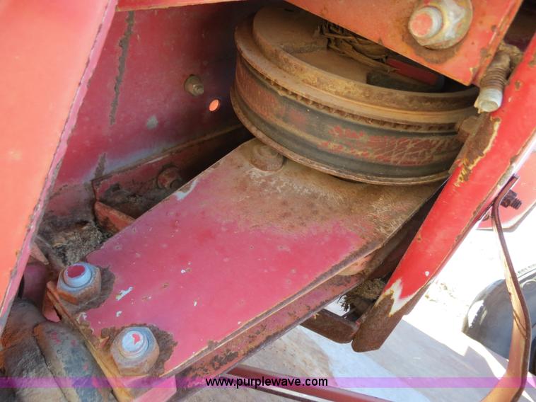 image for item B4559 Hesston 21' draper head platform