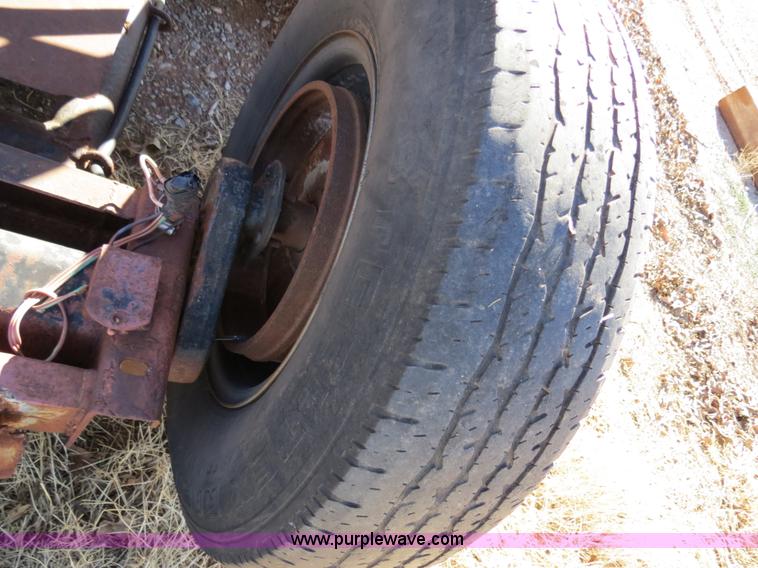 image for item B4559 Hesston 21' draper head platform