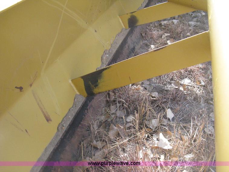 image for item B8399 Brown DSU10 commercial box blade