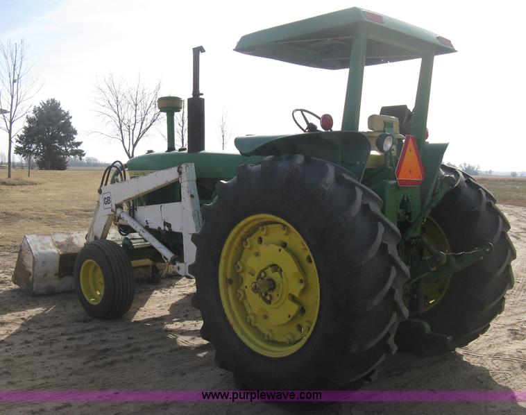 image for item B8414 John Deere 4010 tractor