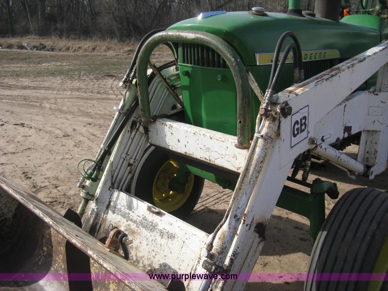 image for item B8414 John Deere 4010 tractor