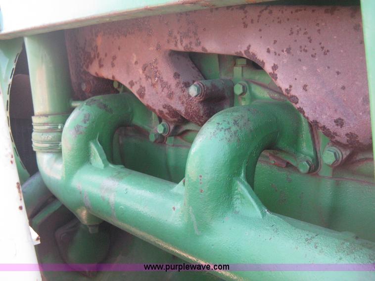 image for item B8414 John Deere 4010 tractor