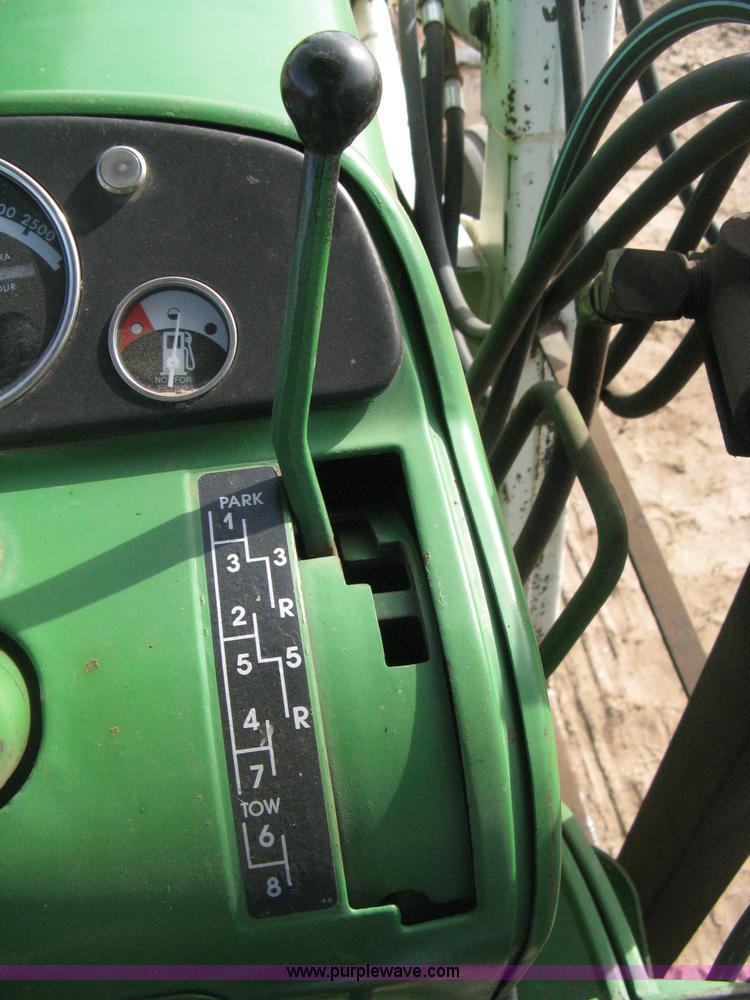 image for item B8414 John Deere 4010 tractor