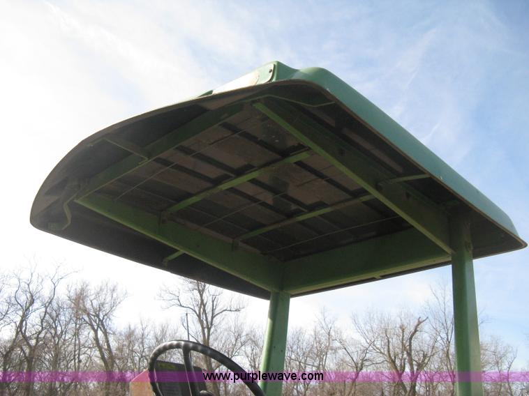 image for item B8414 John Deere 4010 tractor