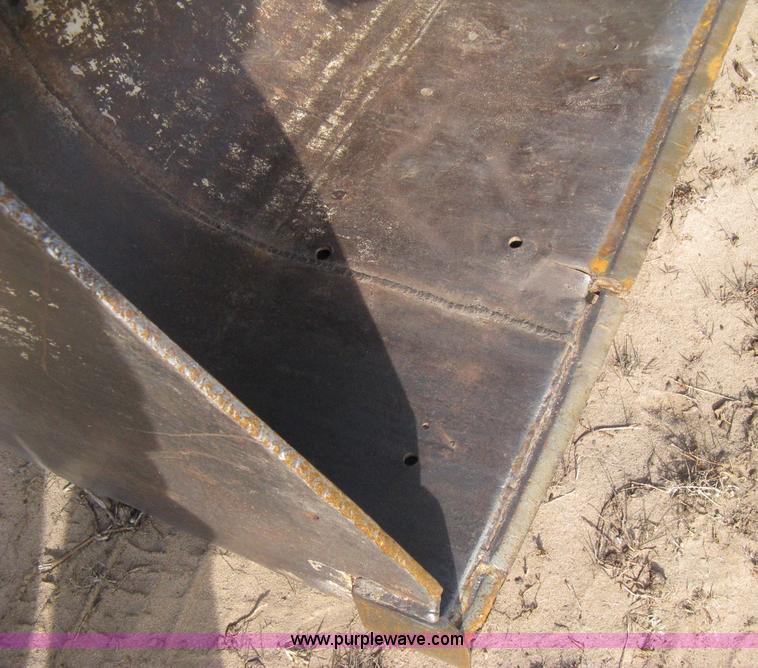 image for item B8414 John Deere 4010 tractor