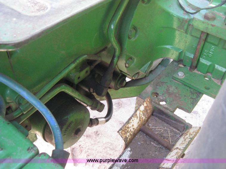 image for item B8414 John Deere 4010 tractor