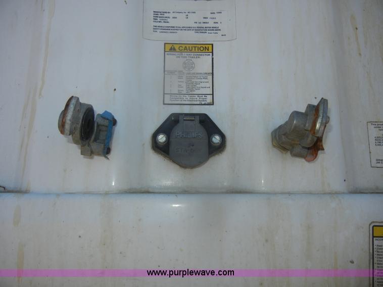 image for item D4581 2009 Jet double hopper grain trailer