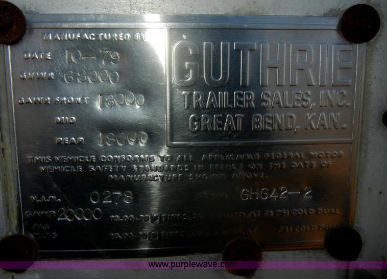 image for item D4582 1980 Guthrie double hopper grain trailer