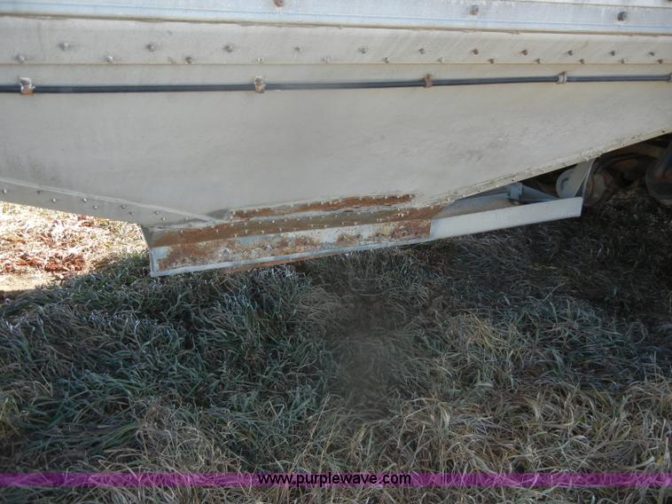 image for item D4582 1980 Guthrie double hopper grain trailer