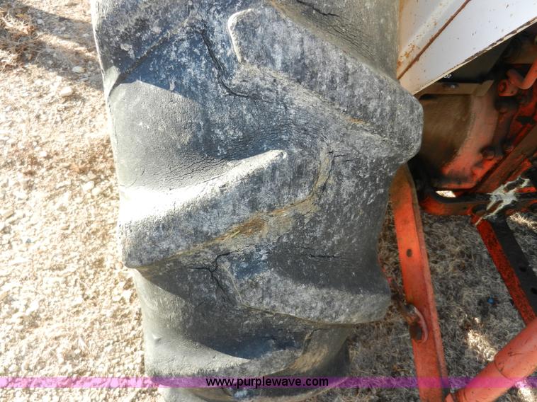 image for item D4592 Satoh Bison S650 tractor with loader