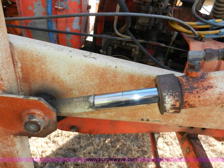 image for item D4592 Satoh Bison S650 tractor with loader