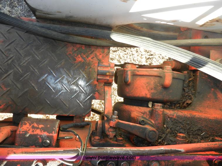 image for item D4592 Satoh Bison S650 tractor with loader