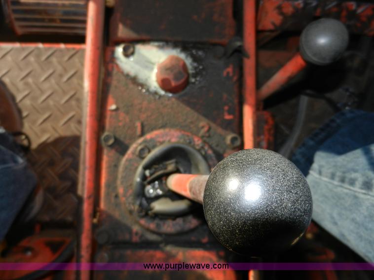 image for item D4592 Satoh Bison S650 tractor with loader