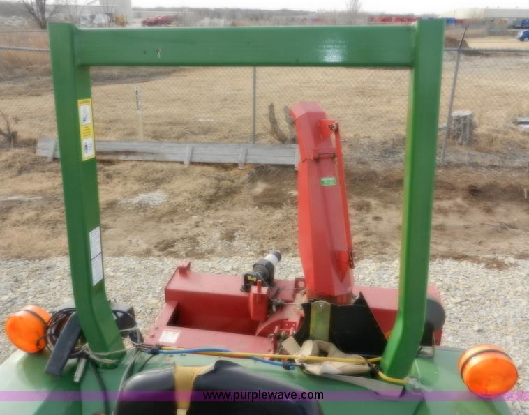 image for item D4598 2000 John Deere 990 MFWD tractor