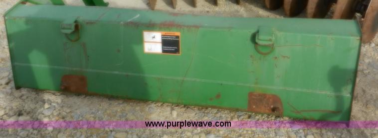 image for item D4598 2000 John Deere 990 MFWD tractor