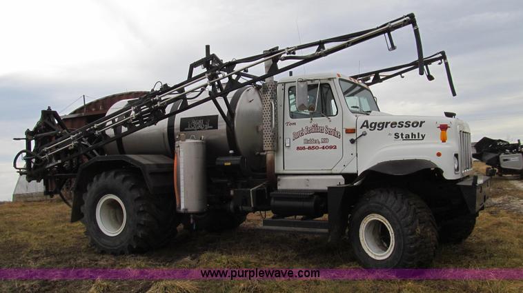 image for item E3650 1995 Stahly Aggressor self propelled sprayer