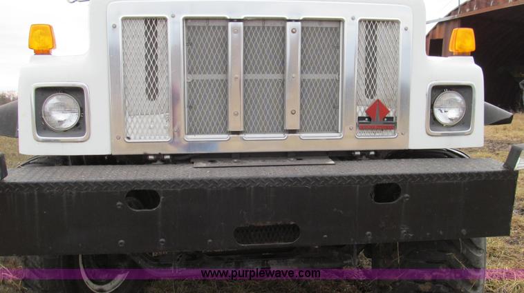 image for item E3650 1995 Stahly Aggressor self propelled sprayer