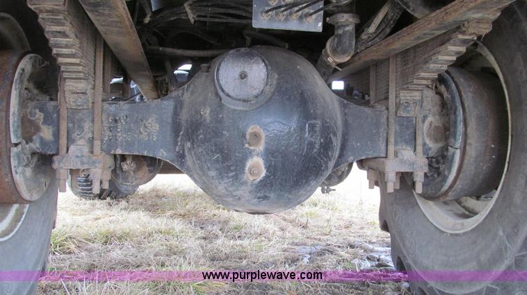 image for item E3650 1995 Stahly Aggressor self propelled sprayer