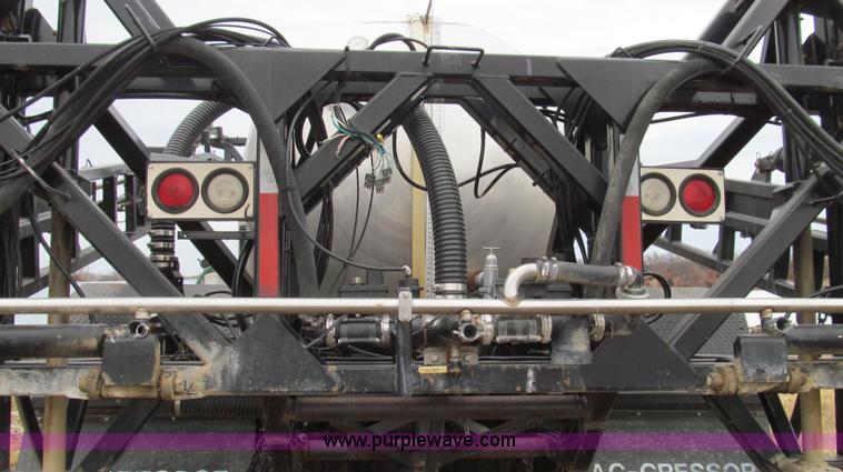 image for item E3650 1995 Stahly Aggressor self propelled sprayer