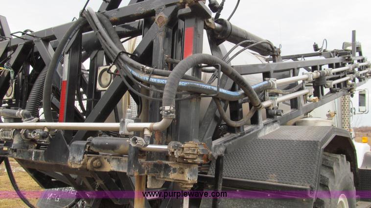 image for item E3650 1995 Stahly Aggressor self propelled sprayer