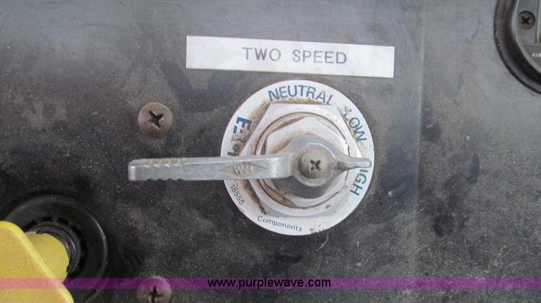 image for item E3650 1995 Stahly Aggressor self propelled sprayer