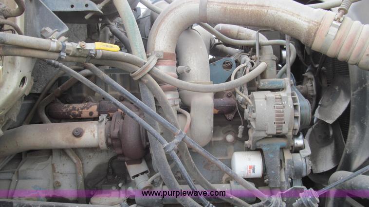 image for item E3650 1995 Stahly Aggressor self propelled sprayer