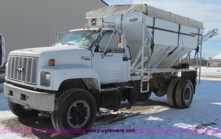 image for item E3652 1991 Chevrolet Kodiak fertilizer tender truck