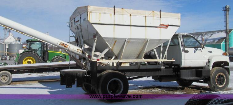 image for item E3652 1991 Chevrolet Kodiak fertilizer tender truck