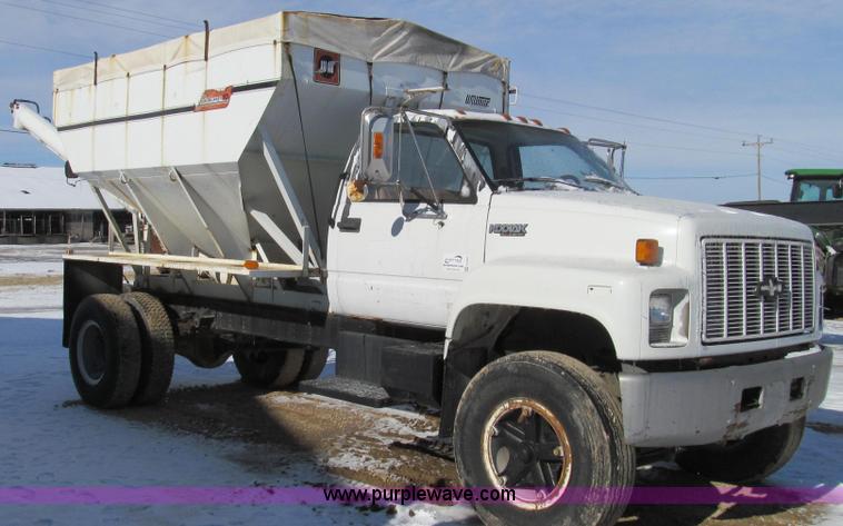image for item E3652 1991 Chevrolet Kodiak fertilizer tender truck