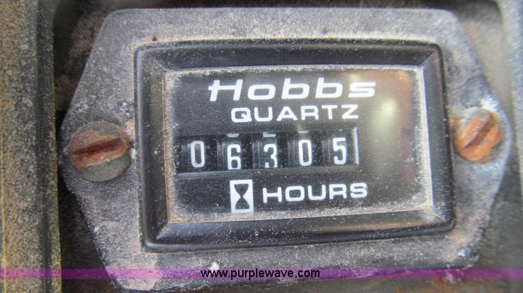 image for item E3652 1991 Chevrolet Kodiak fertilizer tender truck