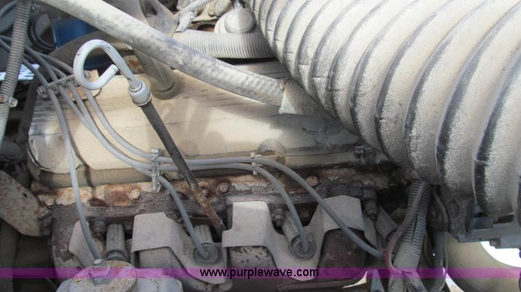 image for item E3652 1991 Chevrolet Kodiak fertilizer tender truck