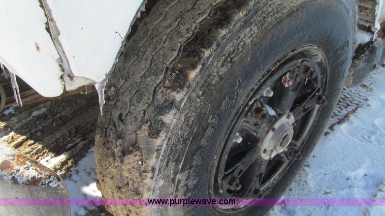 image for item E3653 1978 Mack RS600L semi truck