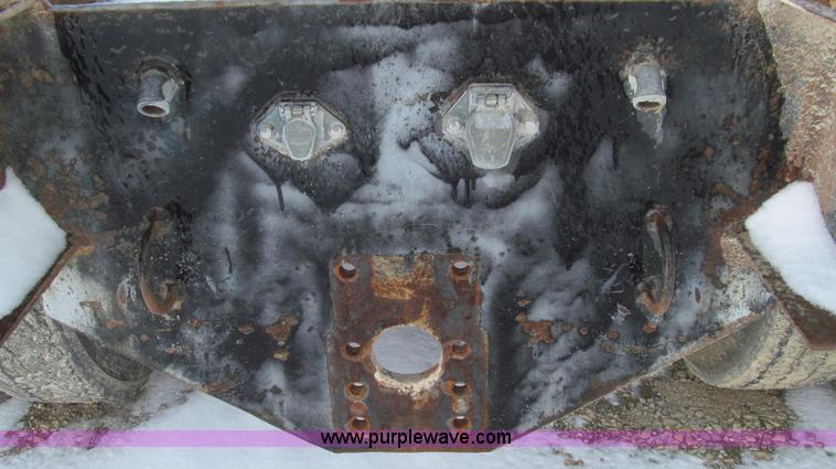 image for item E3653 1978 Mack RS600L semi truck