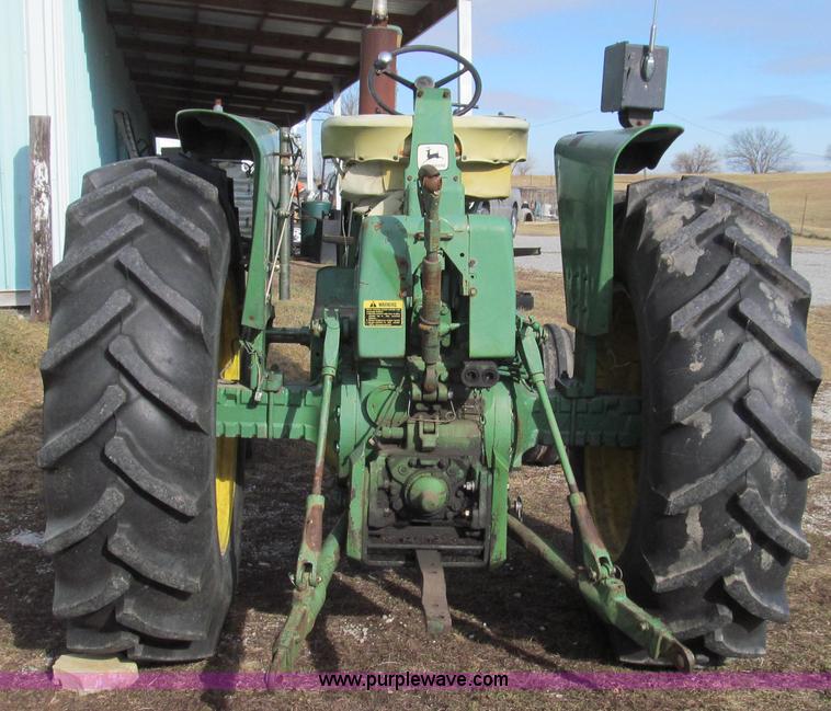 image for item E3664 1968 John Deere 4020 tractor