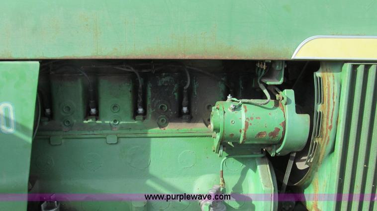 image for item E3664 1968 John Deere 4020 tractor