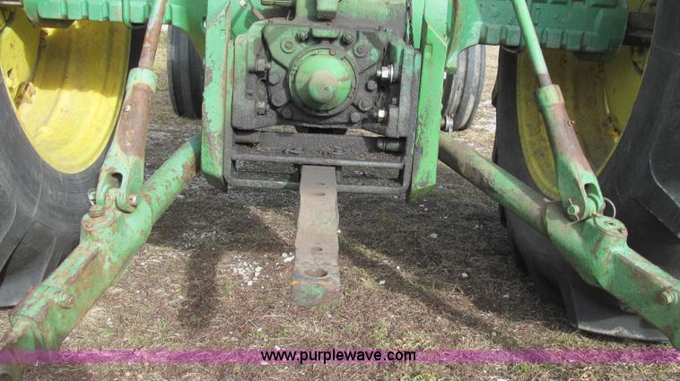 image for item E3664 1968 John Deere 4020 tractor