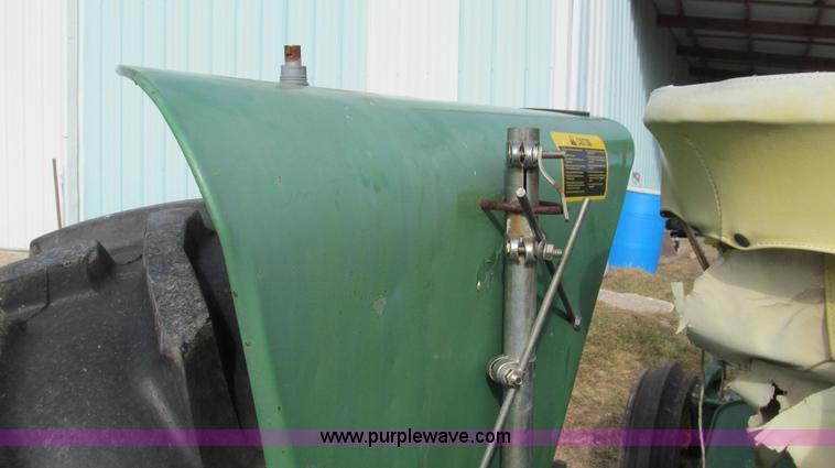 image for item E3664 1968 John Deere 4020 tractor