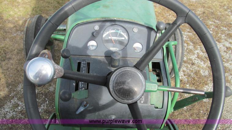 image for item E3664 1968 John Deere 4020 tractor