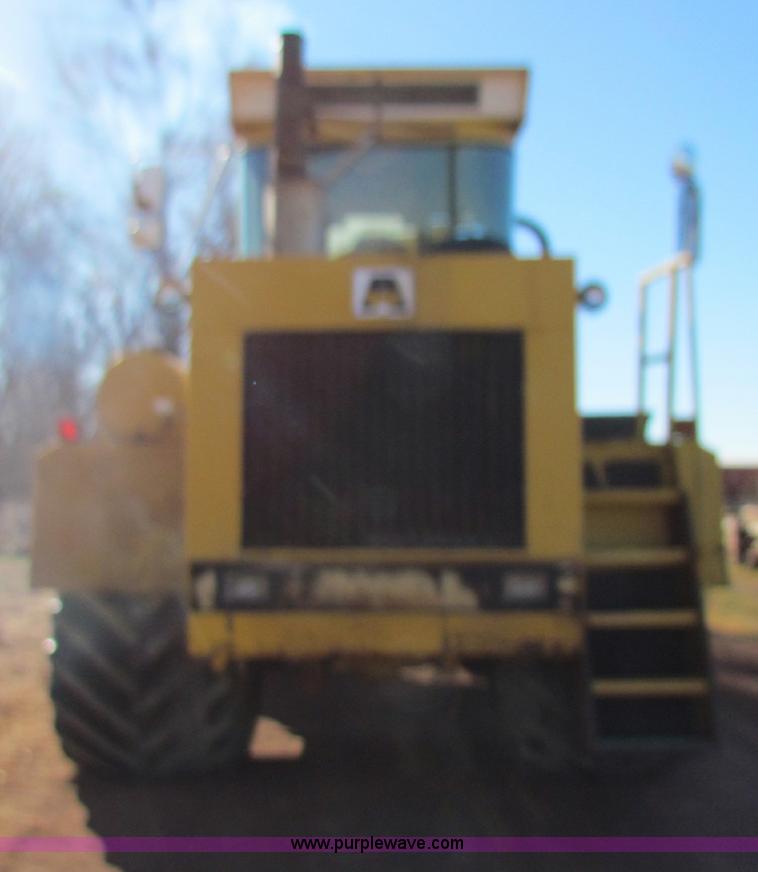 image for item E8298 1985 Ag-Chem Big A 4500 floater