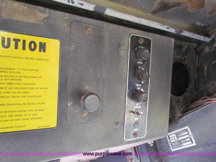 image for item E8298 1985 Ag-Chem Big A 4500 floater