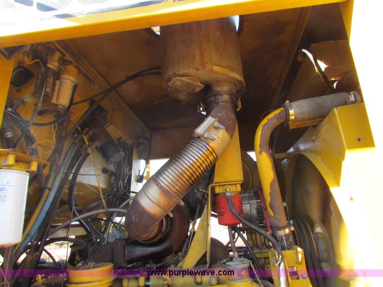 image for item E8298 1985 Ag-Chem Big A 4500 floater