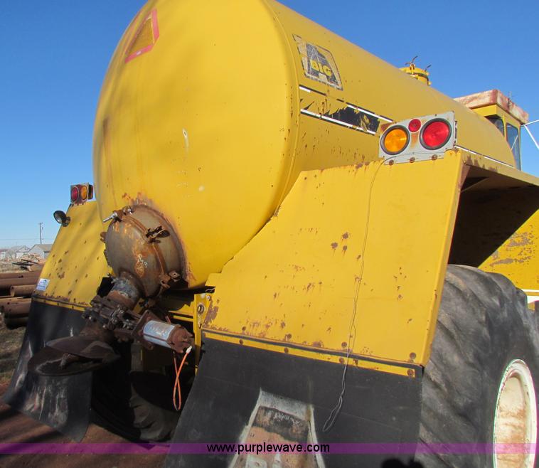 image for item E8298 1985 Ag-Chem Big A 4500 floater