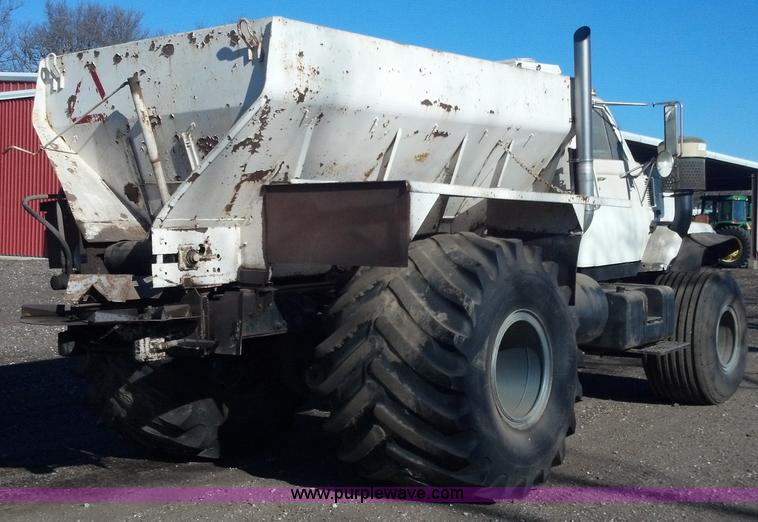 image for item E8353 1983 GMC Big Wheels Brigadier dry spreader truck