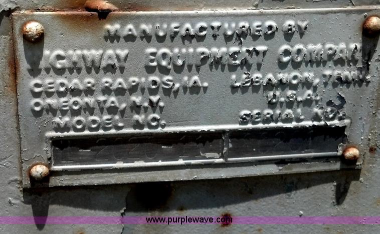 image for item E8355 12' dry fertilizer box