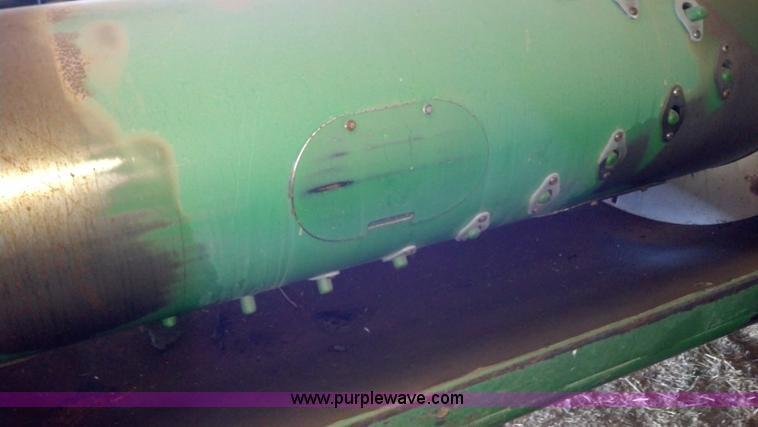 image for item E8357 1998 John Deere 930 flex head header