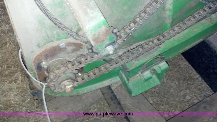 image for item E8357 1998 John Deere 930 flex head header